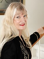 old women sucking cock